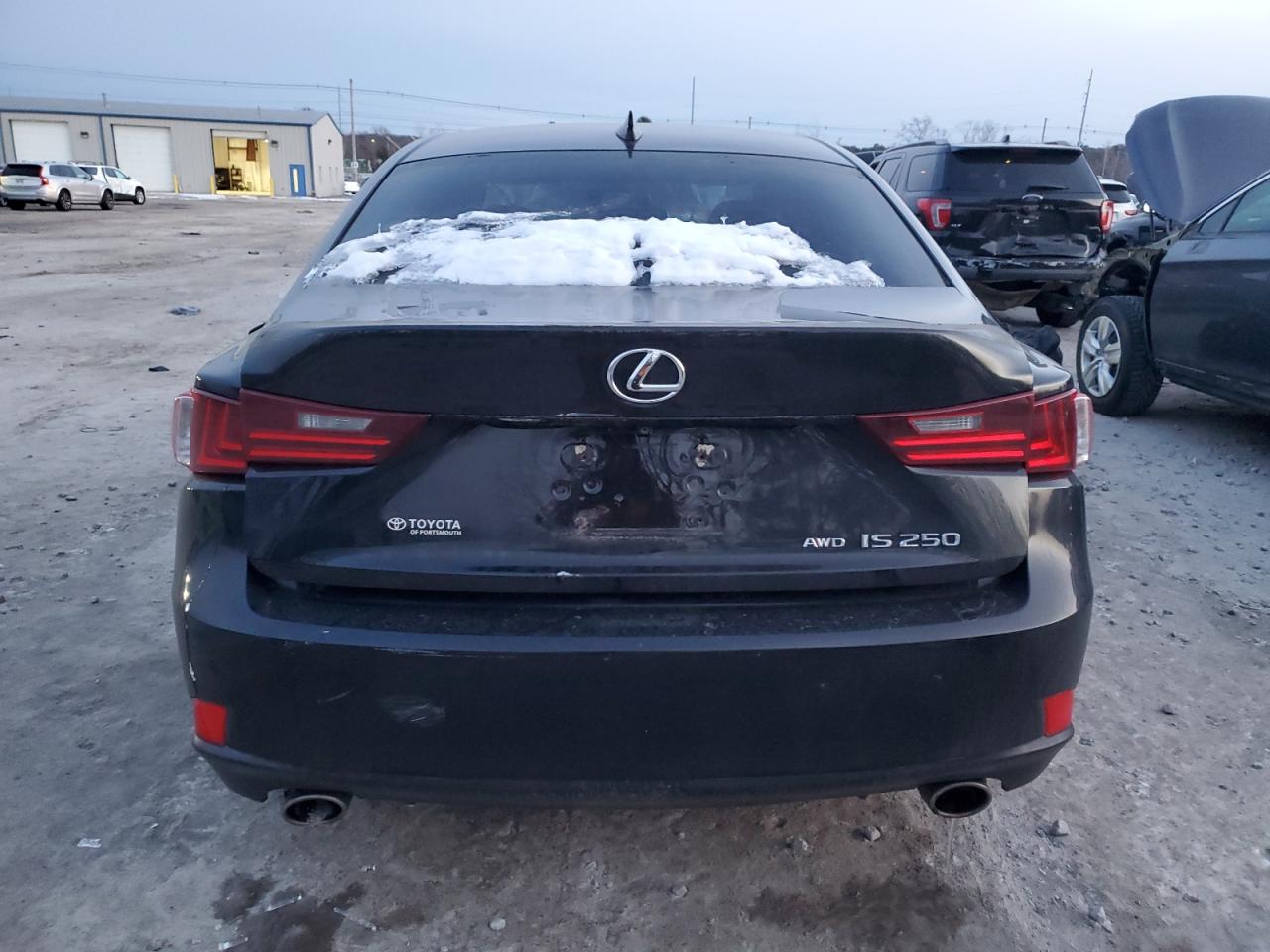 2014 Lexus IS - Image 6