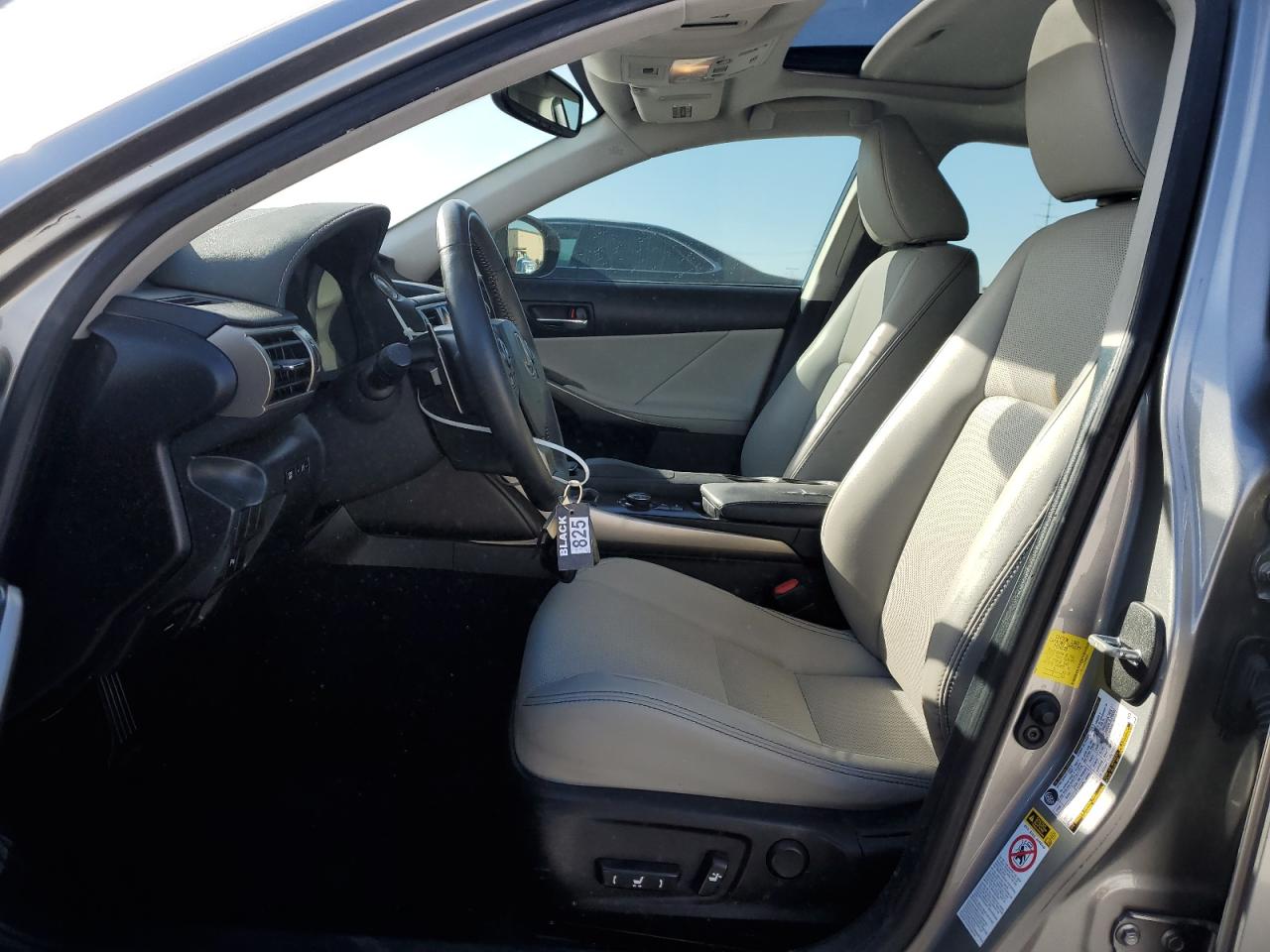 2014 Lexus IS - Image 7