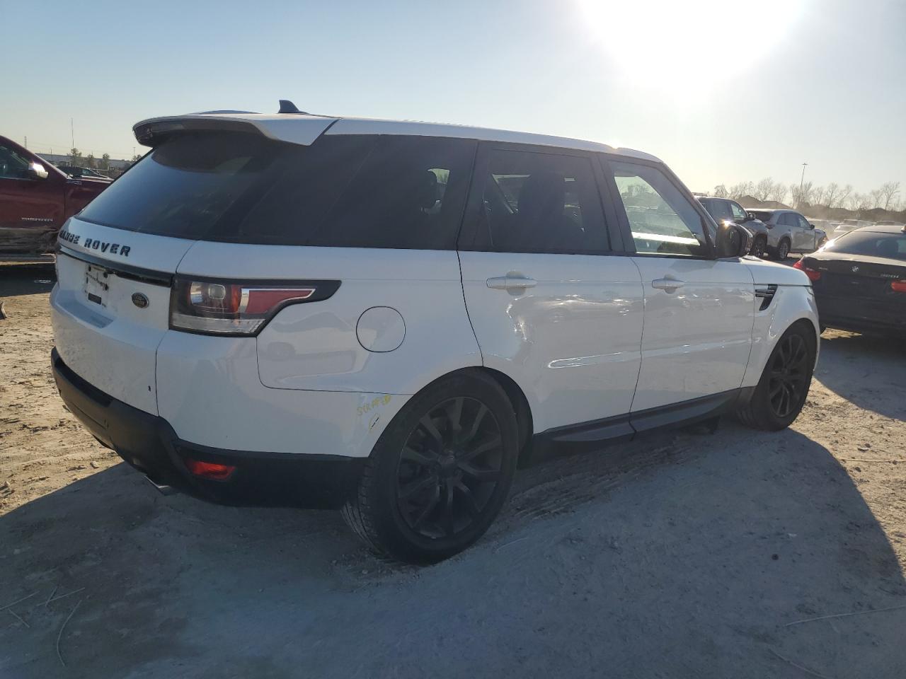 2016 Land Rover Range Rover - Image 3