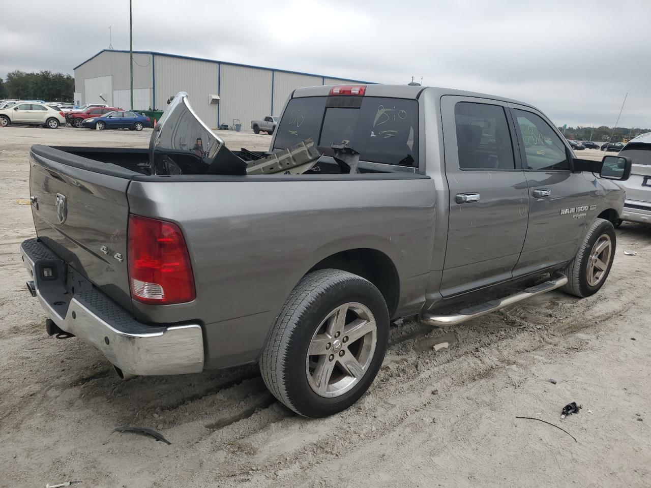 2011 Dodge RAM - Image 3