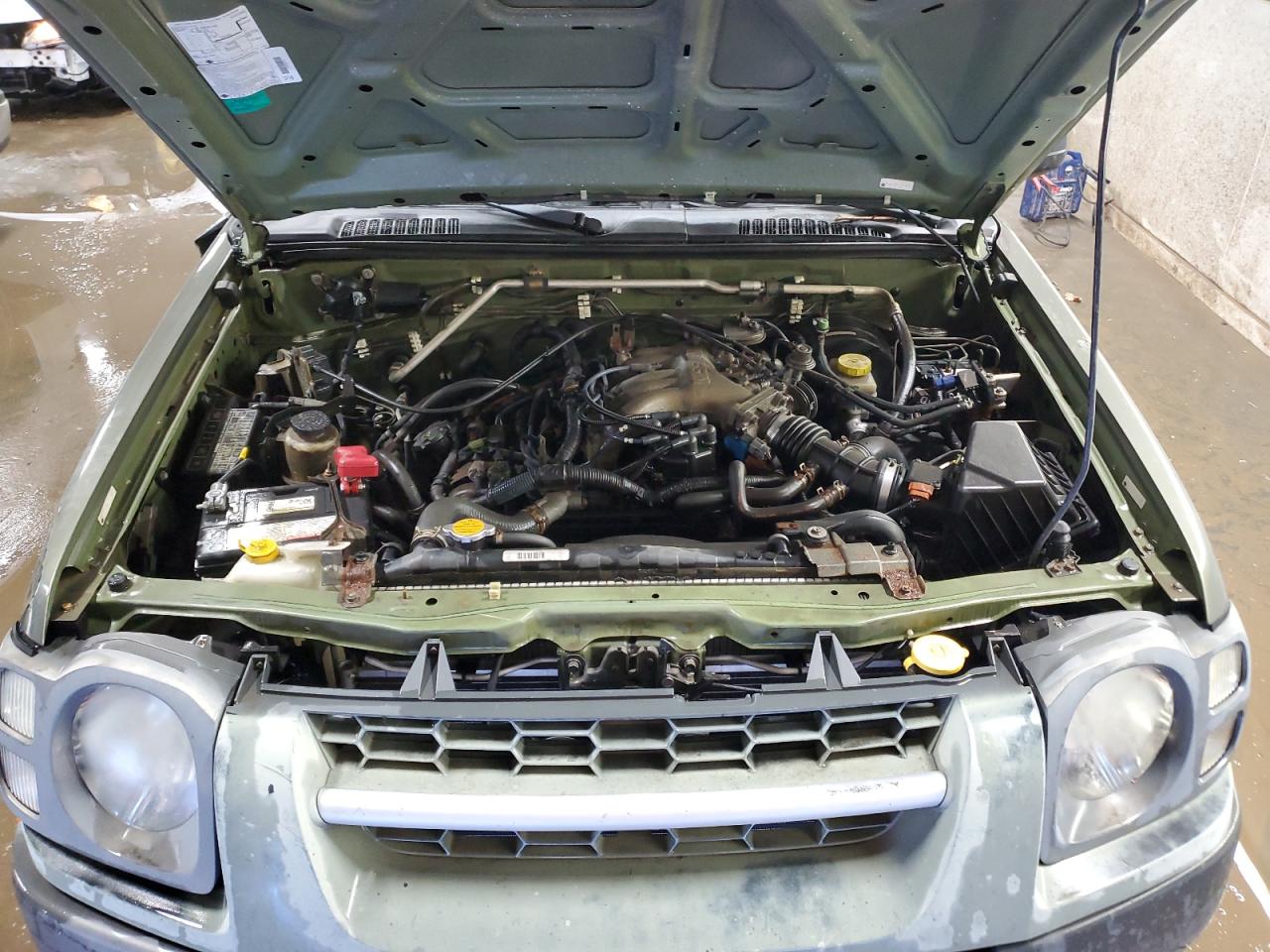 2003 Nissan XTerra - Image 11