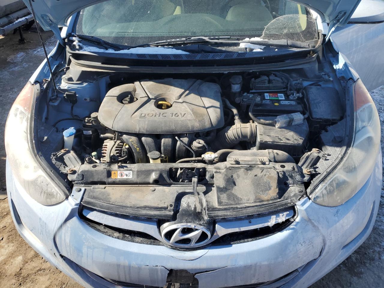 2013 Hyundai Elantra - Image 11