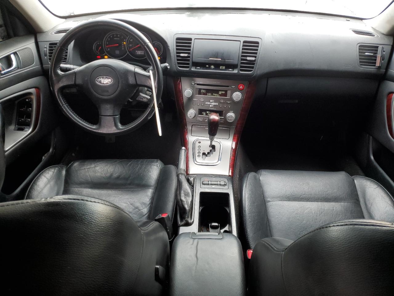 2007 Subaru Outback - Image 8