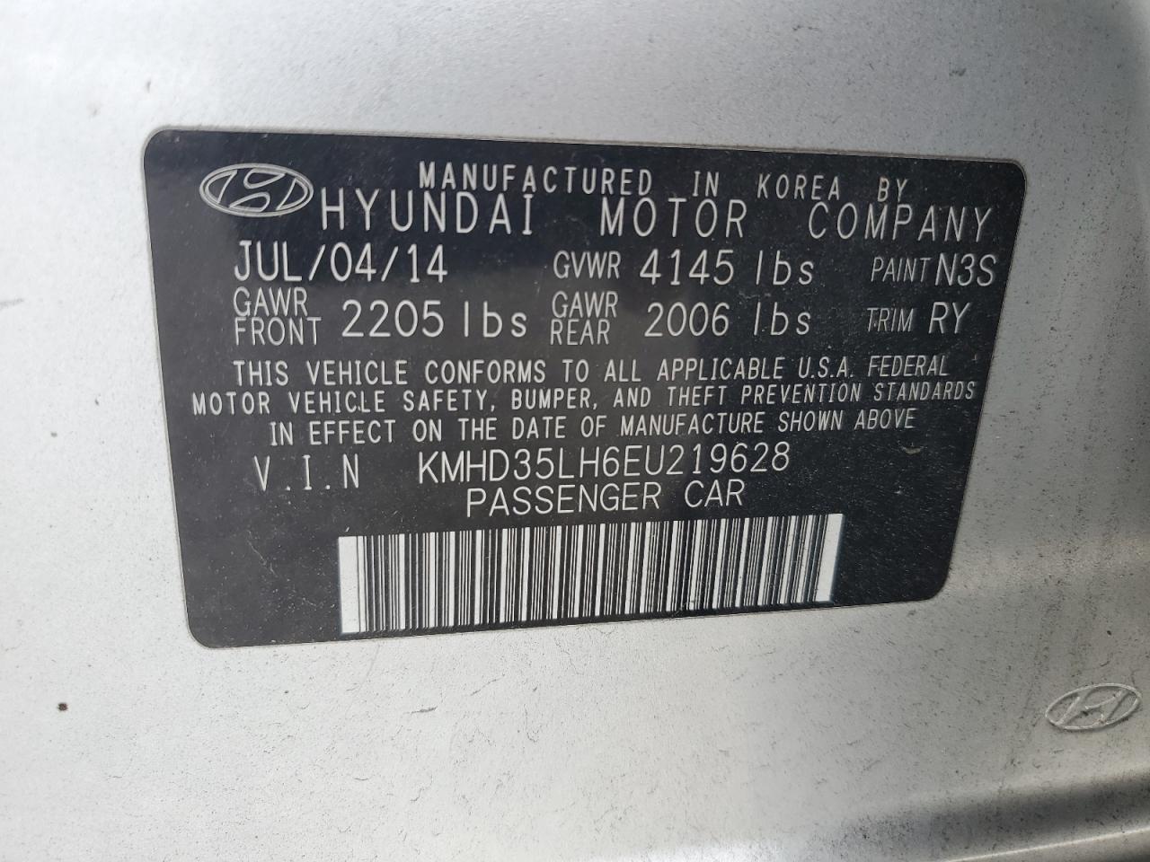 2014 Hyundai Elantra - Image 13
