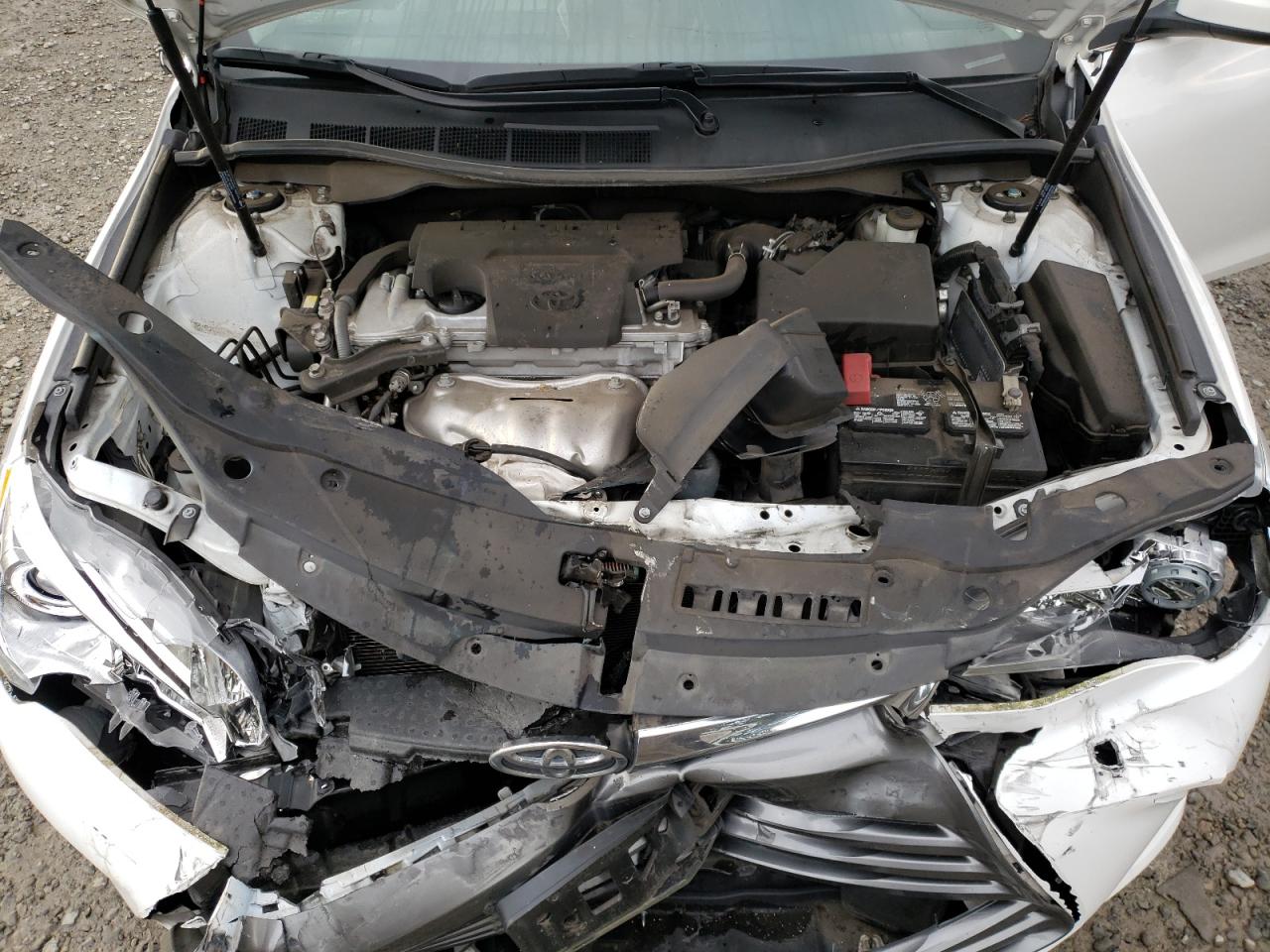 2017 Toyota Camry - Image 12