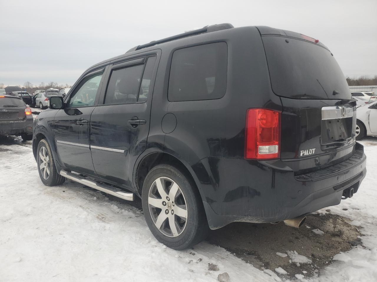 2015 Honda Pilot - Image 2