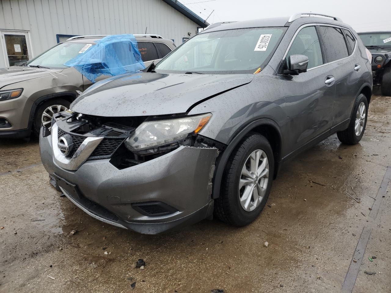 2015 Nissan Rogue - Image 1
