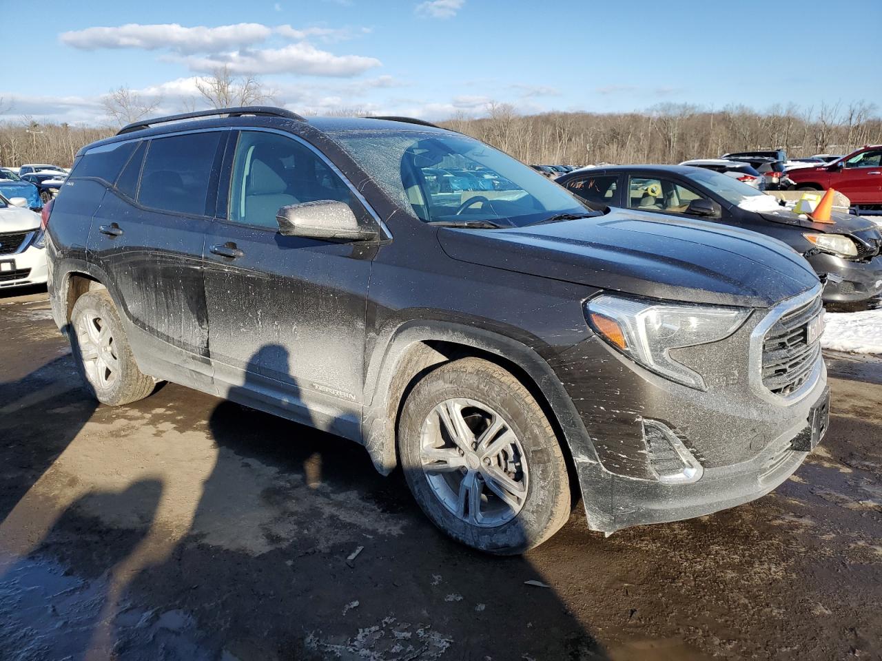2019 GMC Terrain - Image 4