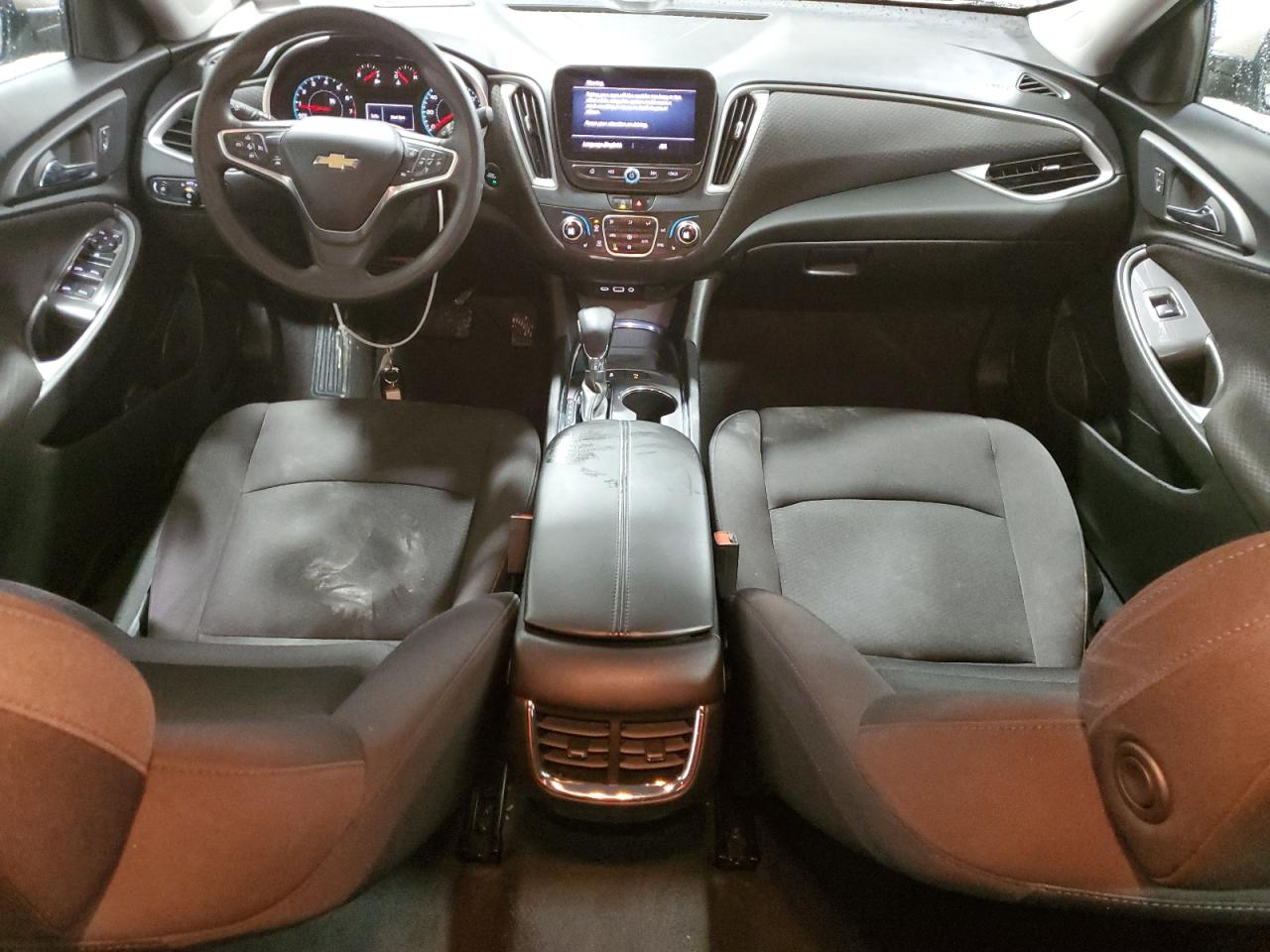 2023 Chevrolet Malibu - Image 8