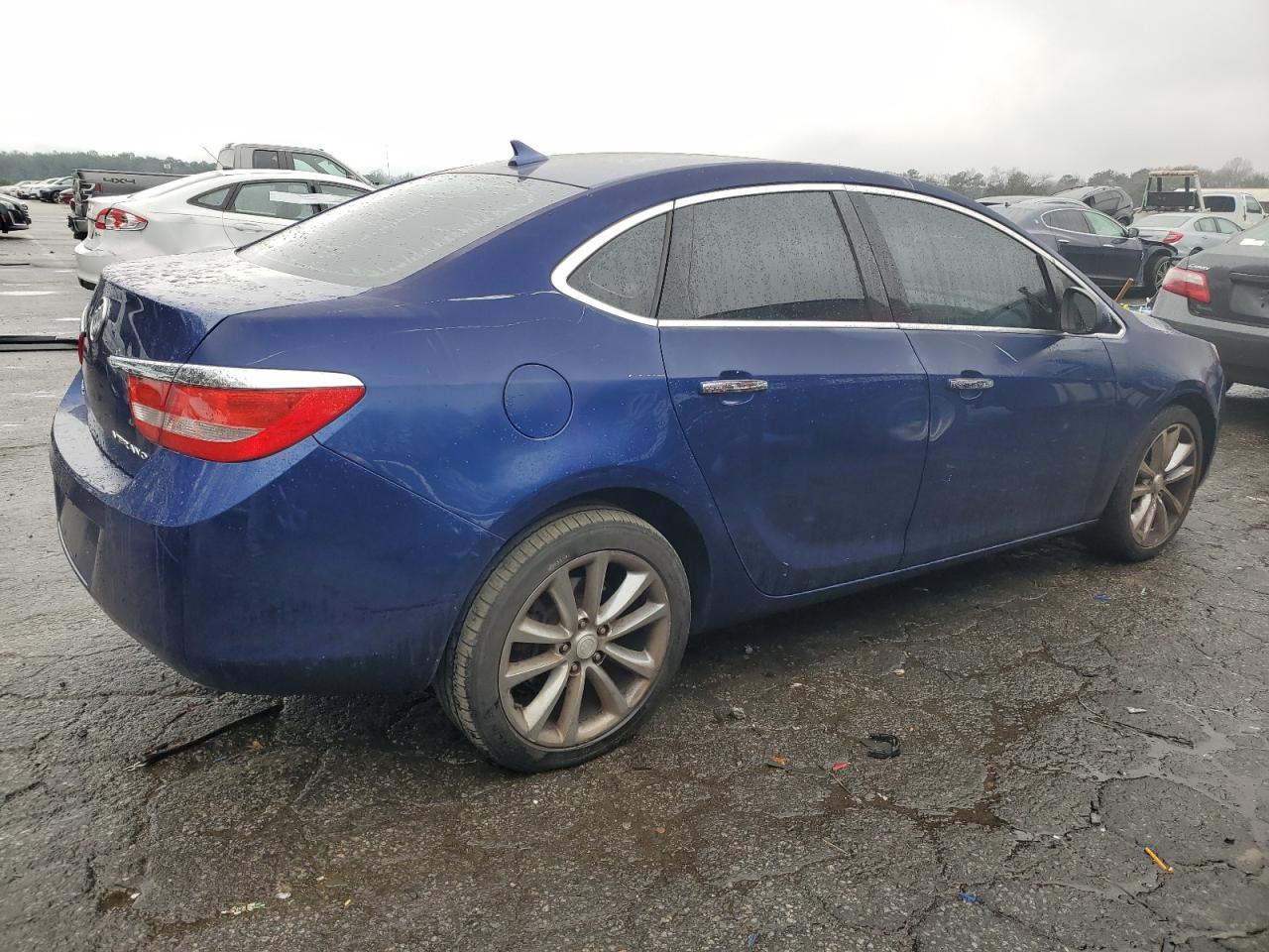 2014 Buick Verano - Image 3