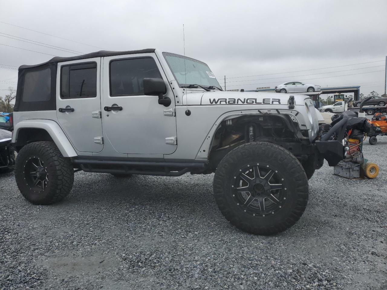 2012 Jeep Wrangler - Image 4