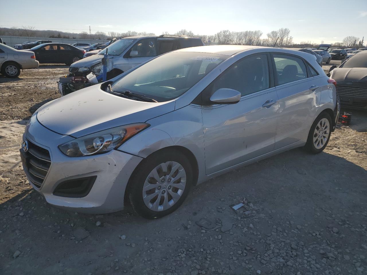 2016 Hyundai Elantra - Image 1