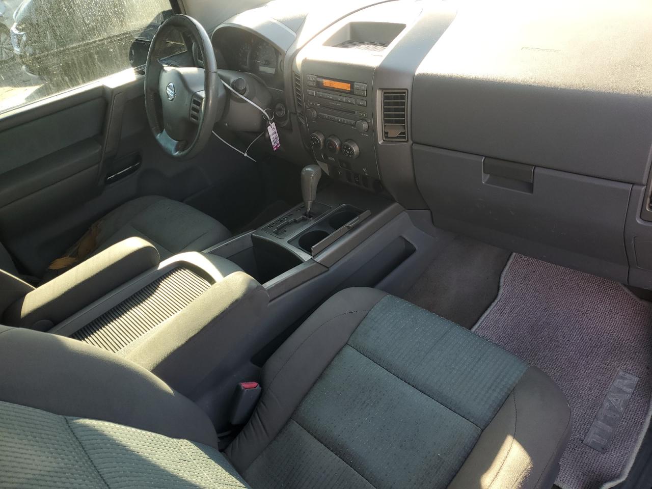2006 Nissan Titan - Image 8