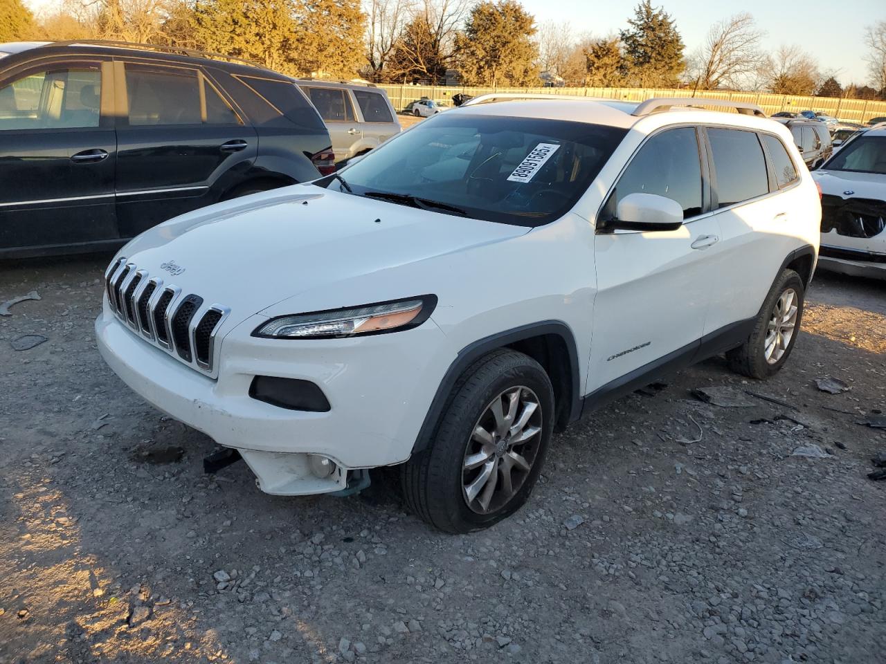 2016 Jeep Grand Cherokee - Image 1