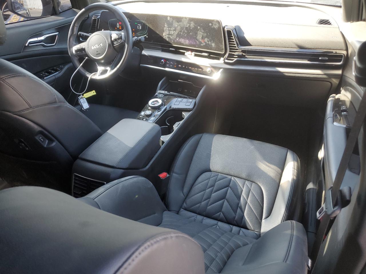 2023 Kia Sportage - Image 8
