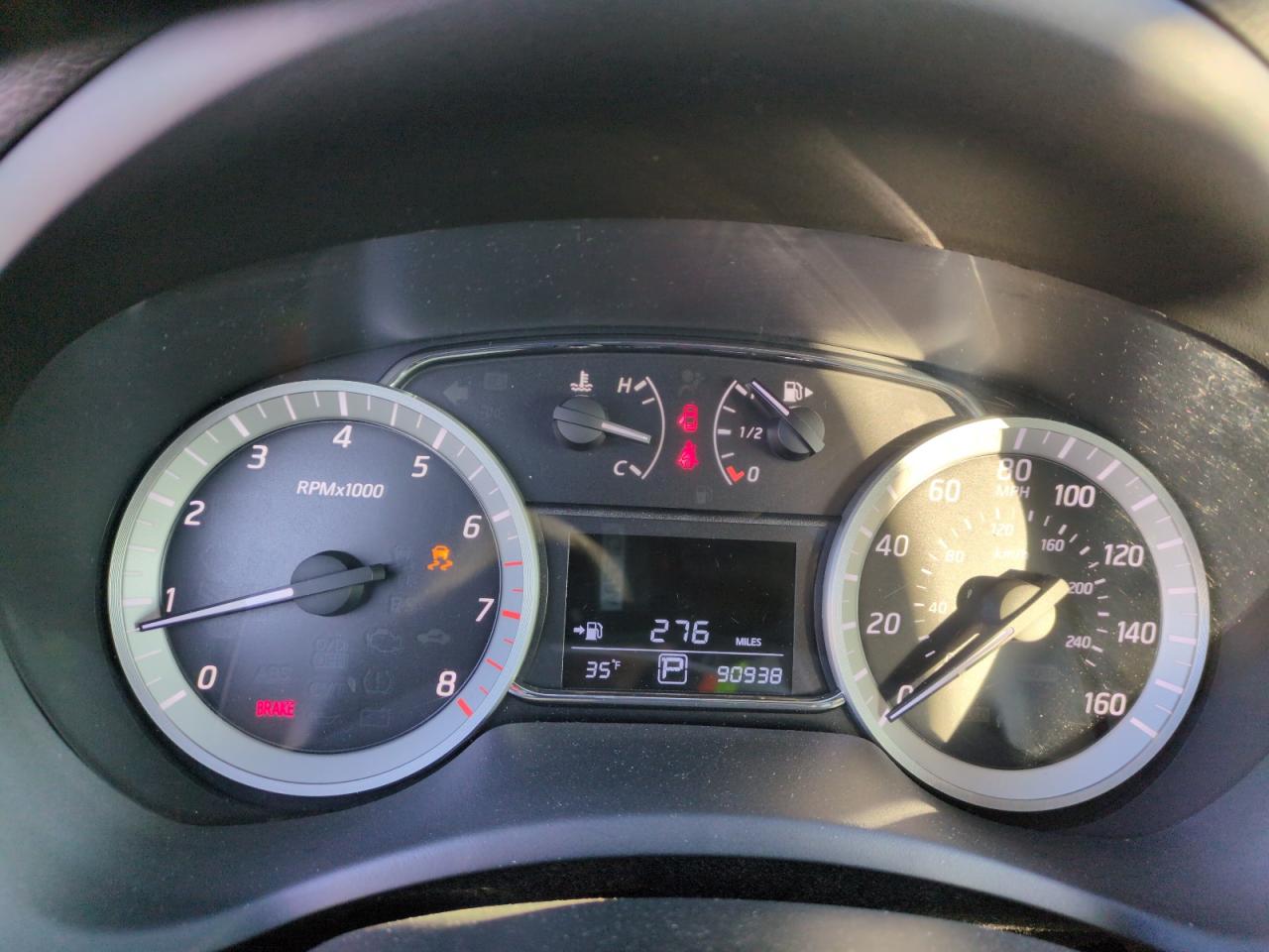 2015 Nissan Sentra - Image 9
