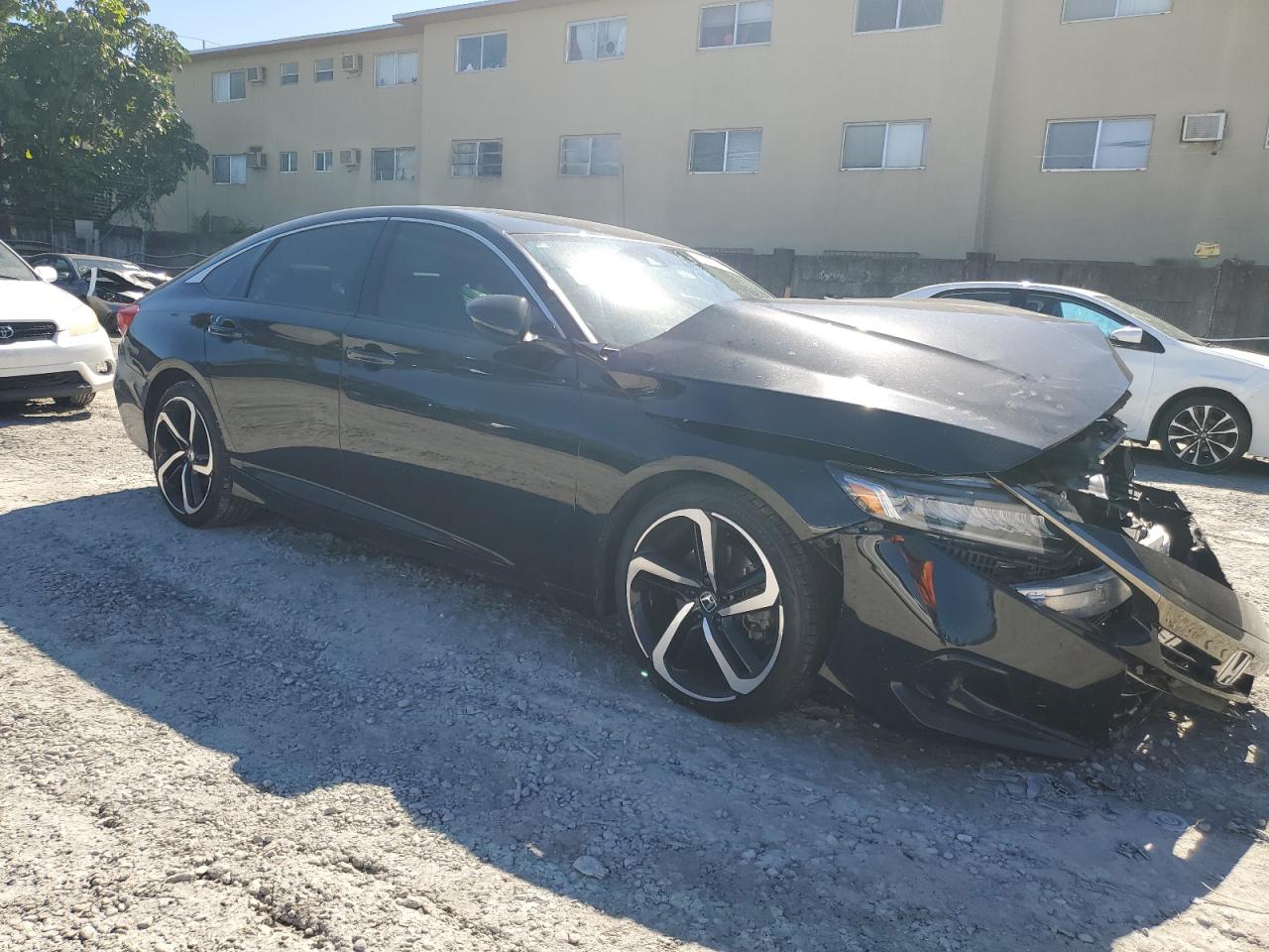 2022 Honda Accord - Image 4