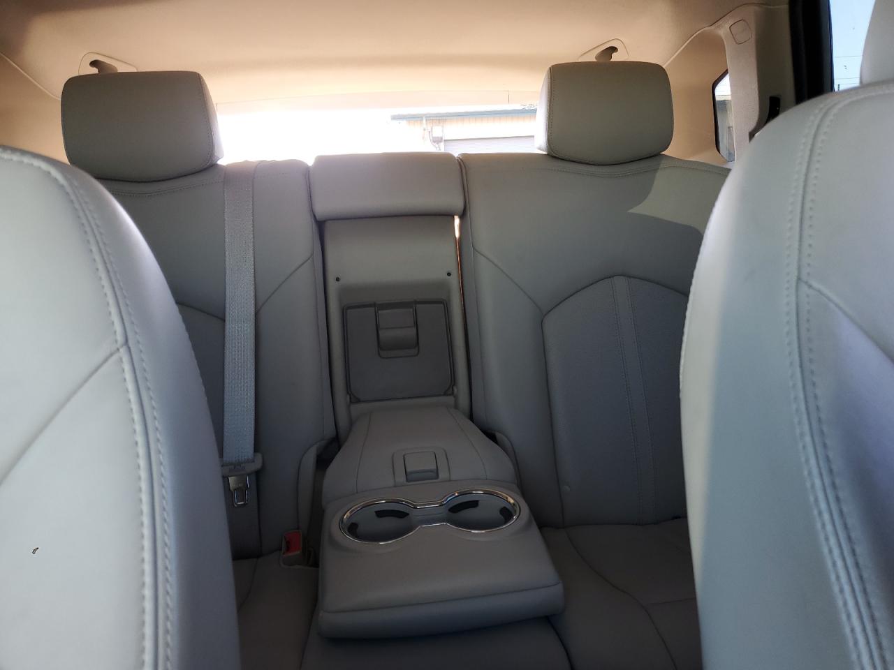 2011 Cadillac SRX - Image 10