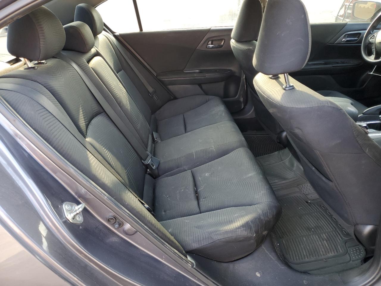 2015 Honda Accord - Image 10