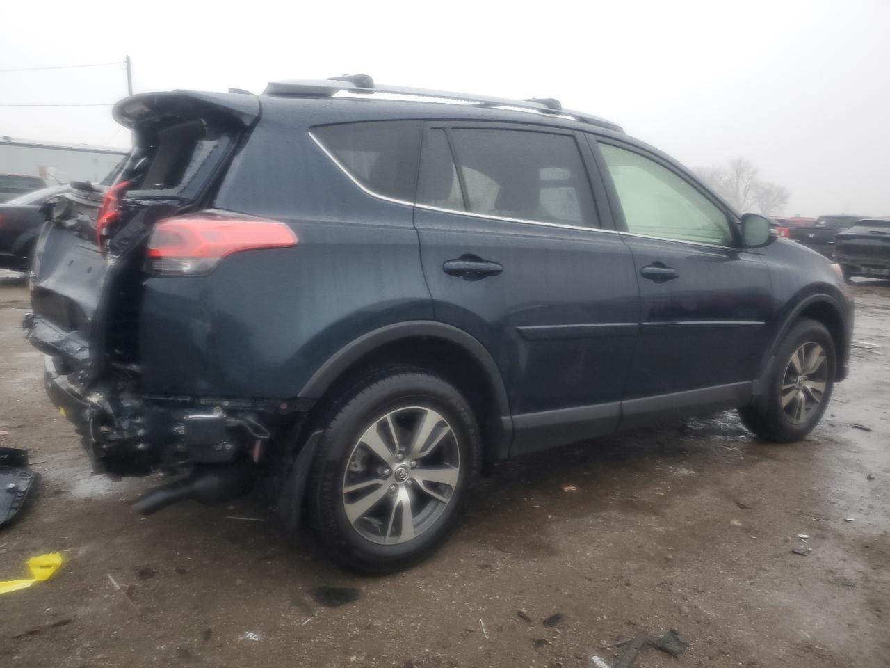 2018 Toyota RAV 4 - Image 3