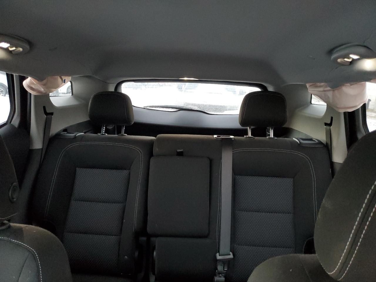 2022 GMC Terrain - Image 10