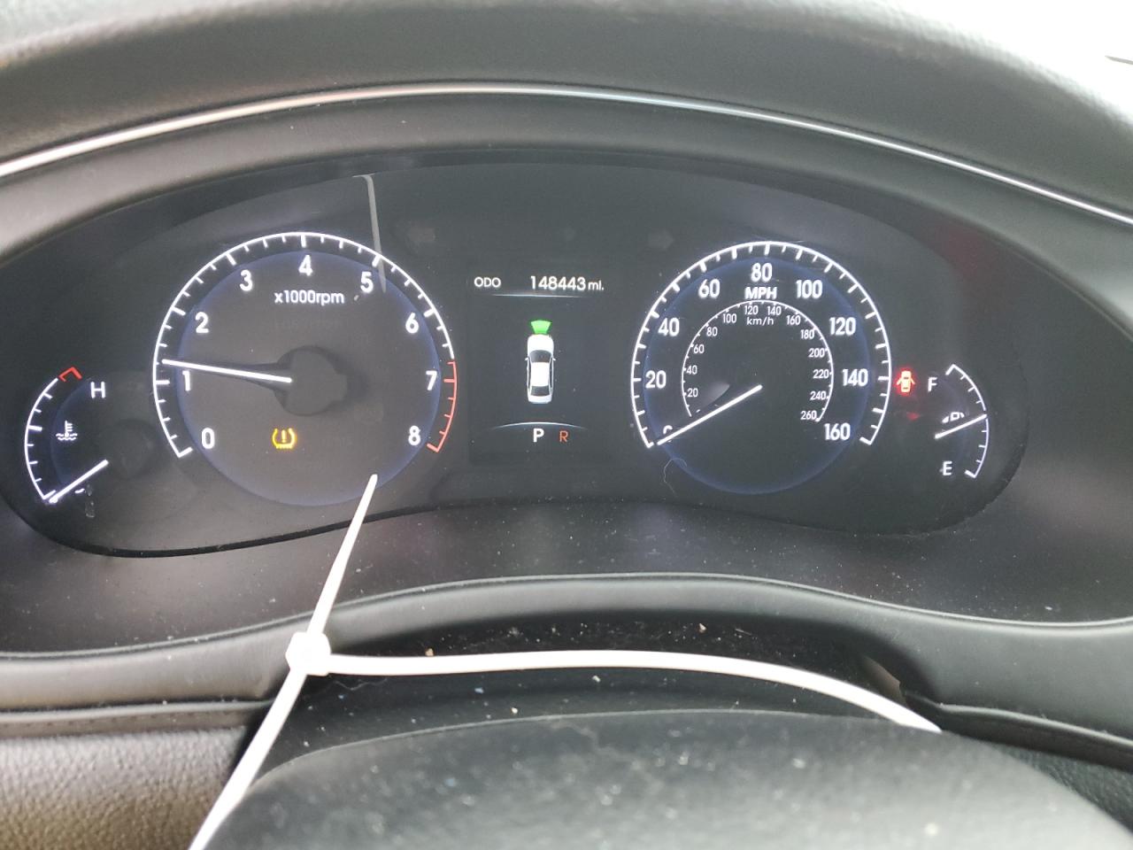 2014 Hyundai Genesis - Image 9