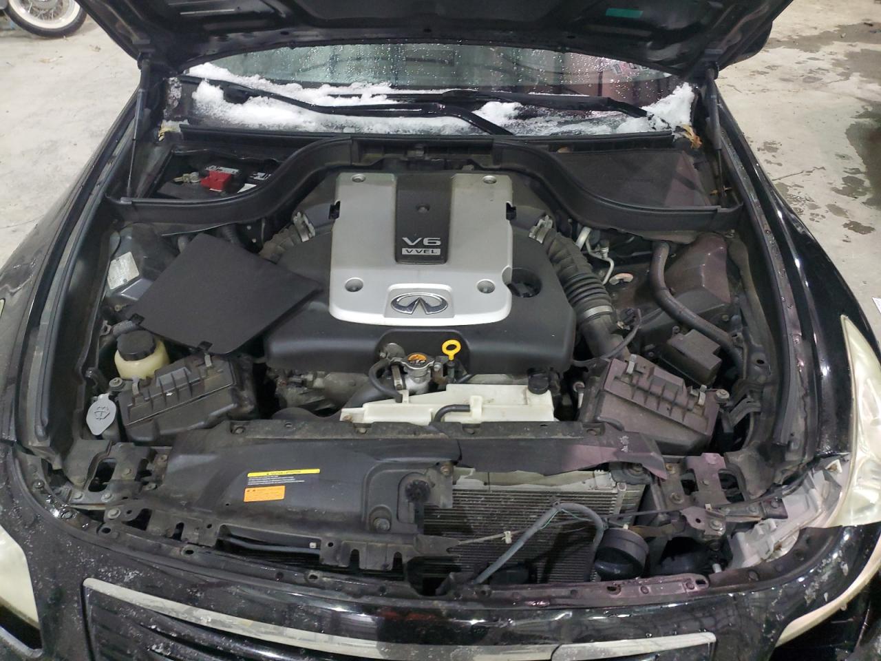 2009 Infiniti G - Image 11