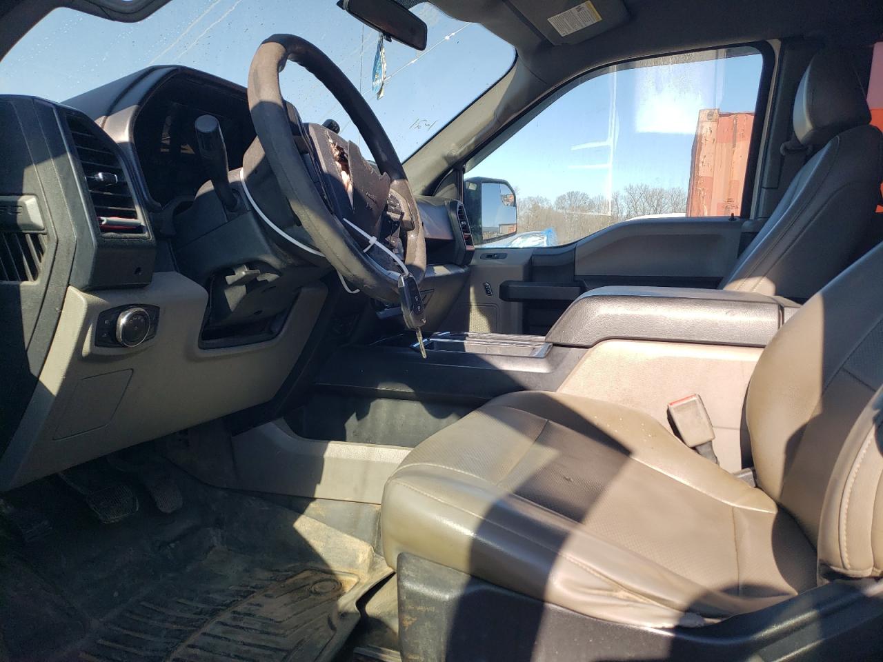 2015 Ford F-150 - Image 7