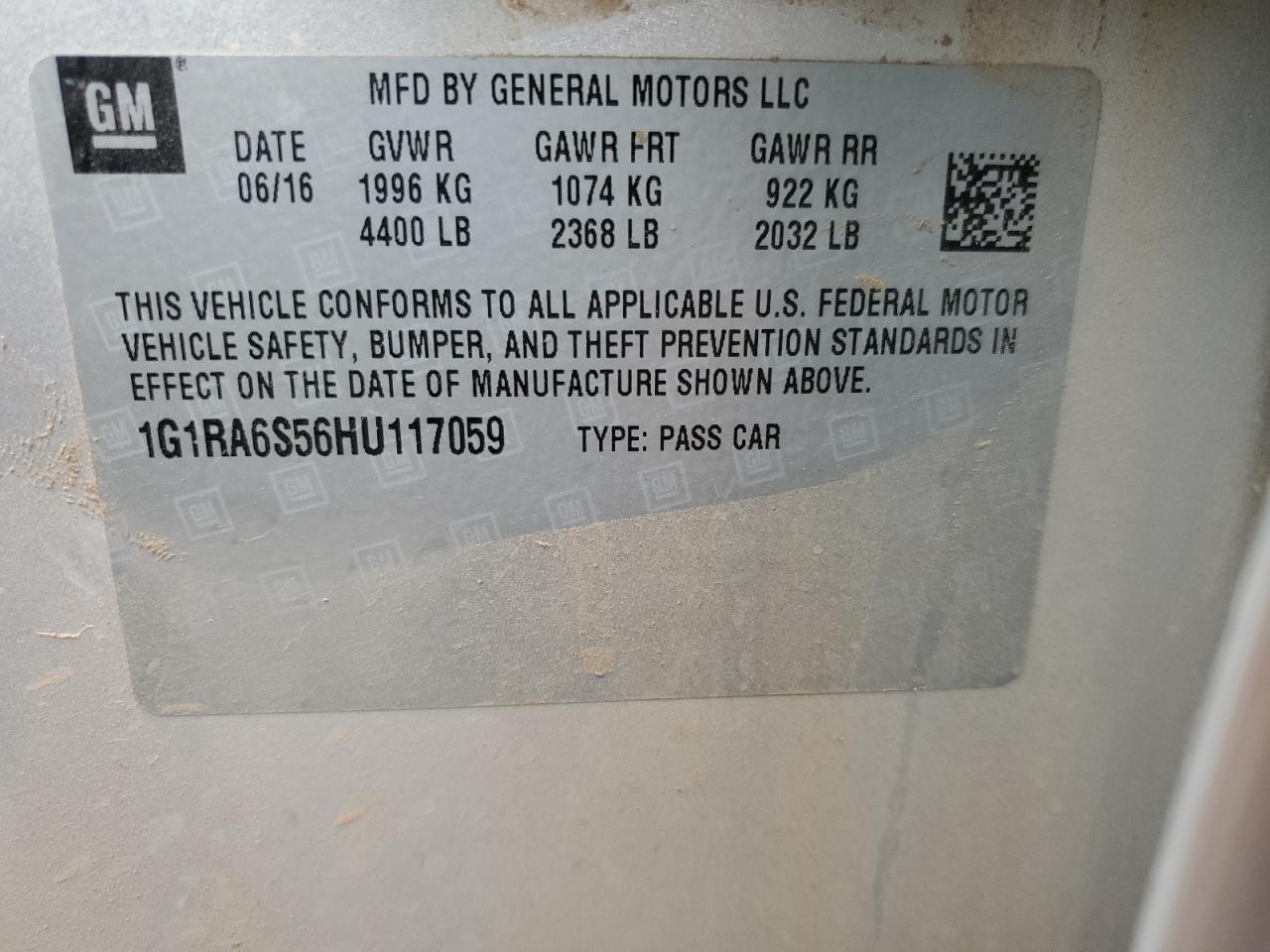 2017 Chevrolet Volt - Image 12