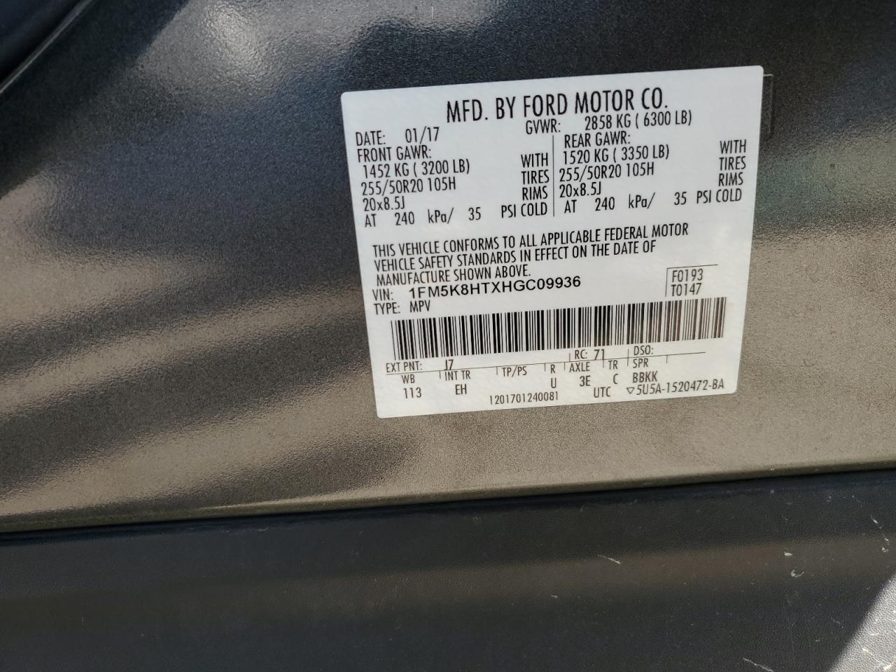 2017 Ford Explorer - Image 15
