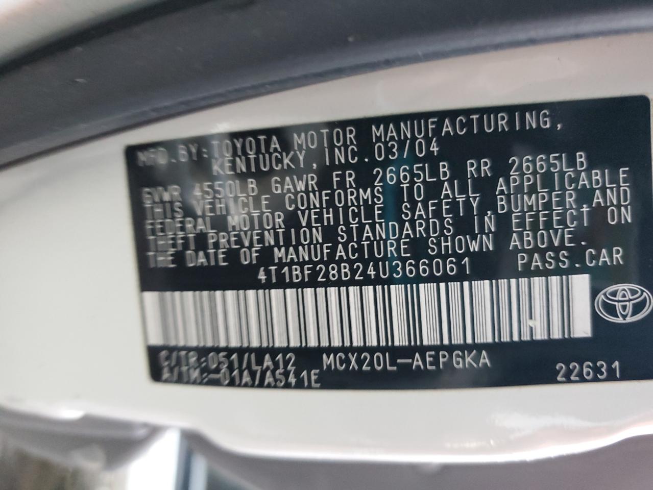 2004 Toyota Avalon - Image 12