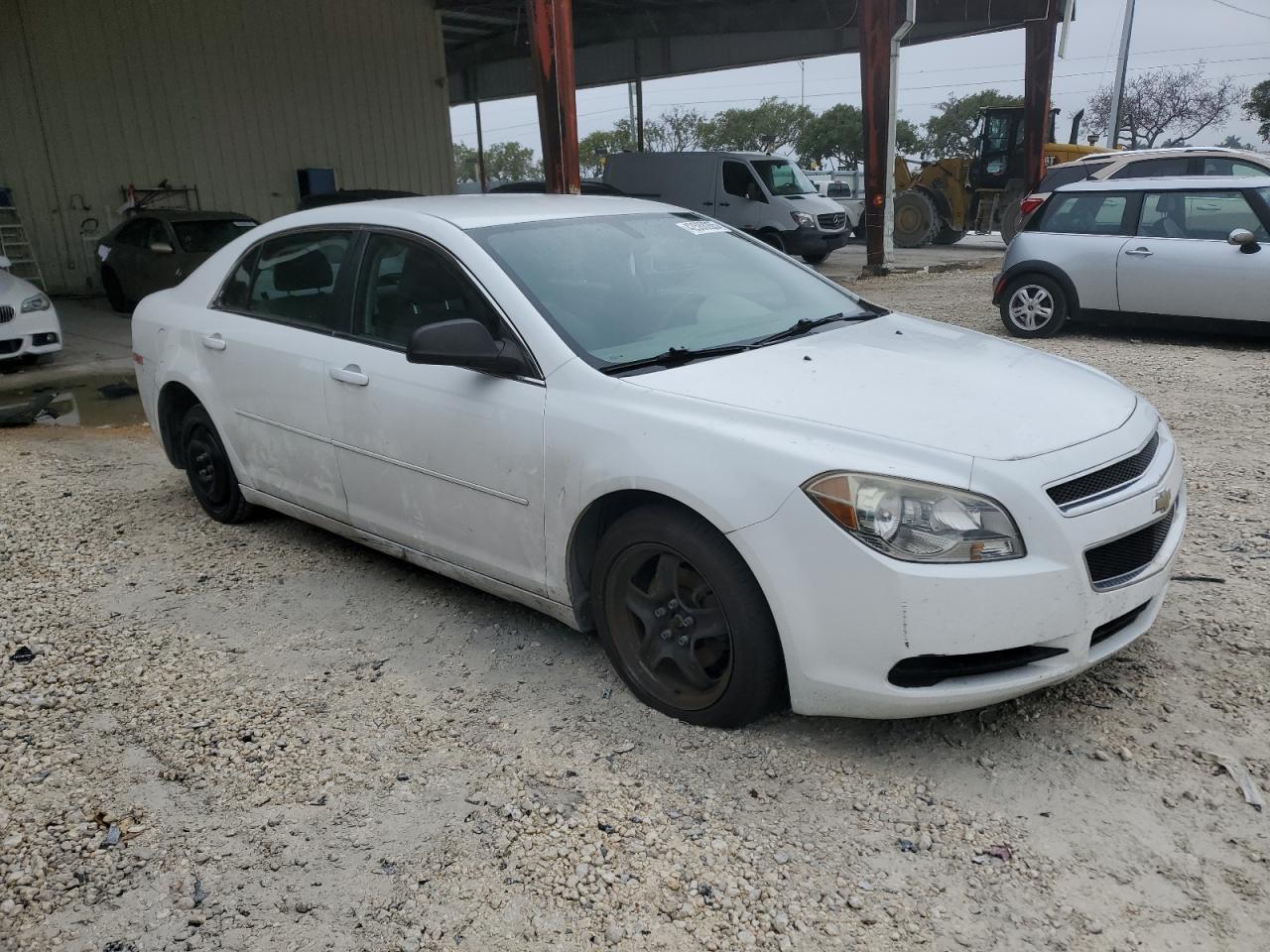 2012 Chevrolet Malibu - Image 4