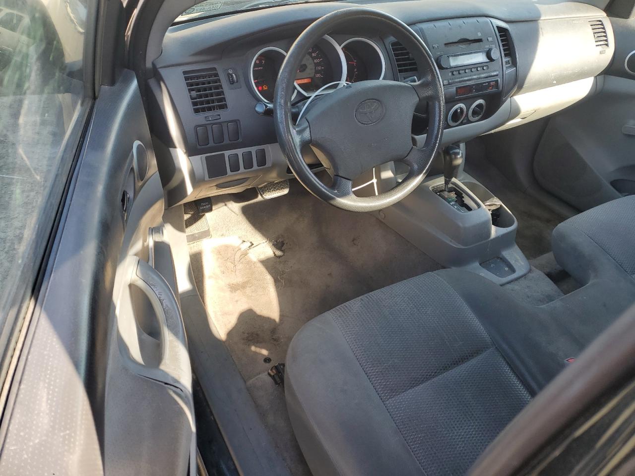 2007 Toyota Tacoma - Image 8