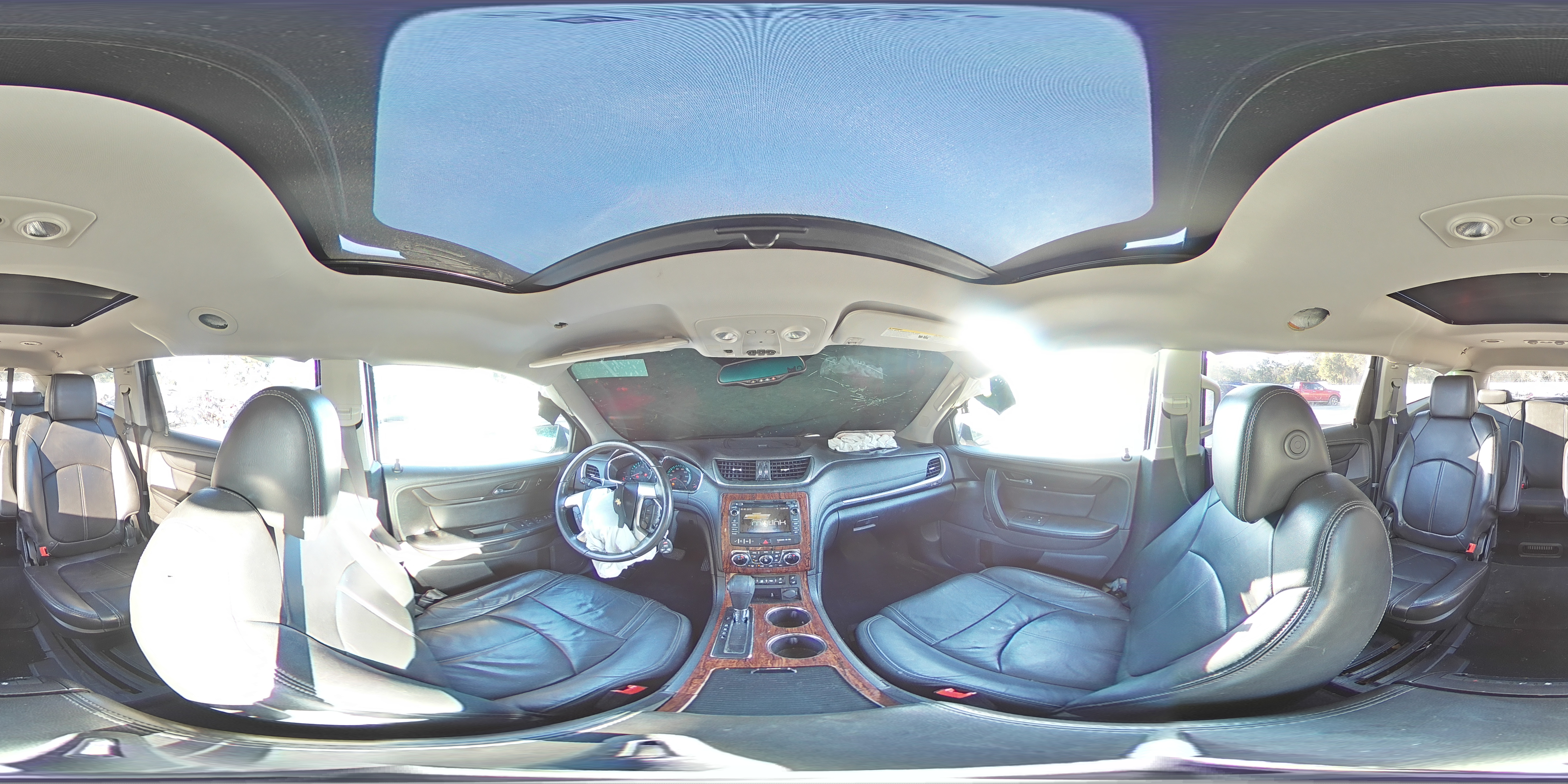 2014 Chevrolet Traverse - Image 13