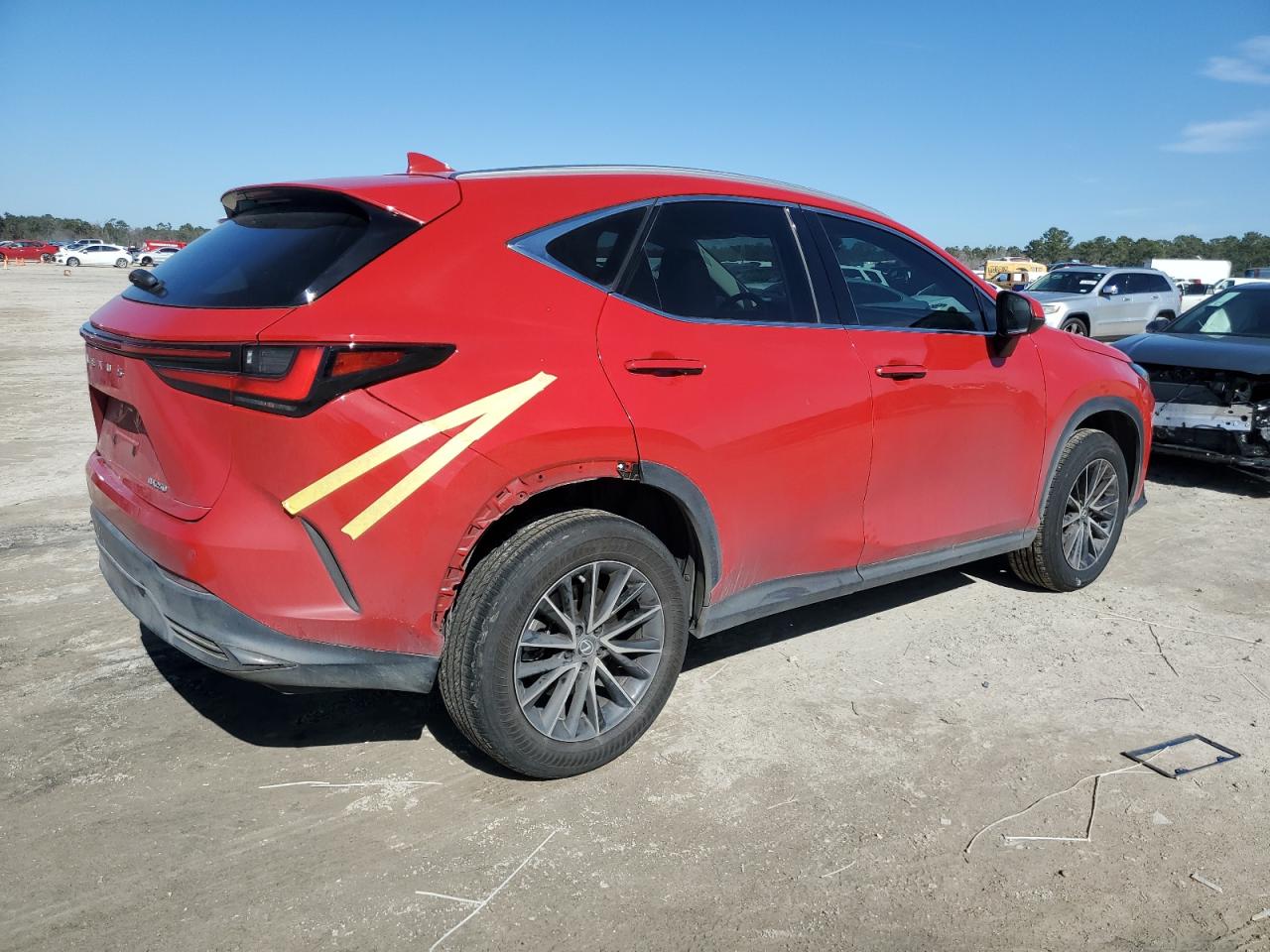 2024 Lexus NX - Image 3