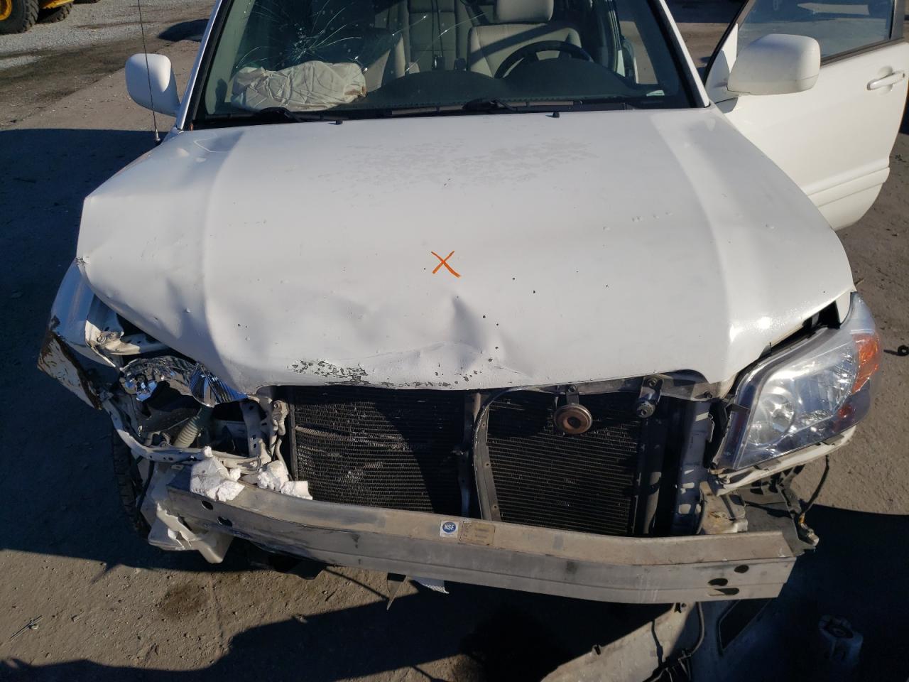 2005 Toyota Highlander - Image 14