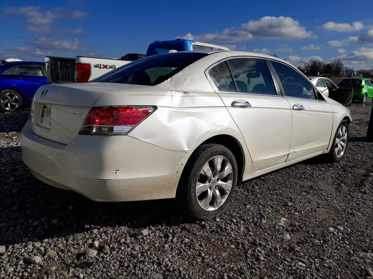 2009 Honda Accord - Image 3