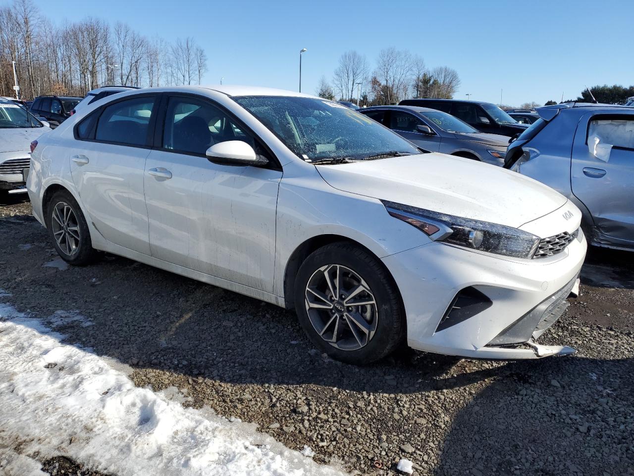 2023 Kia Forte - Image 4