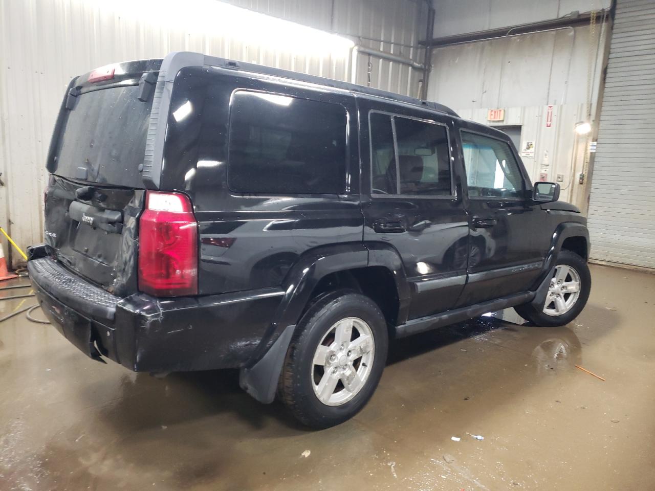 2008 Jeep Commander - Image 3