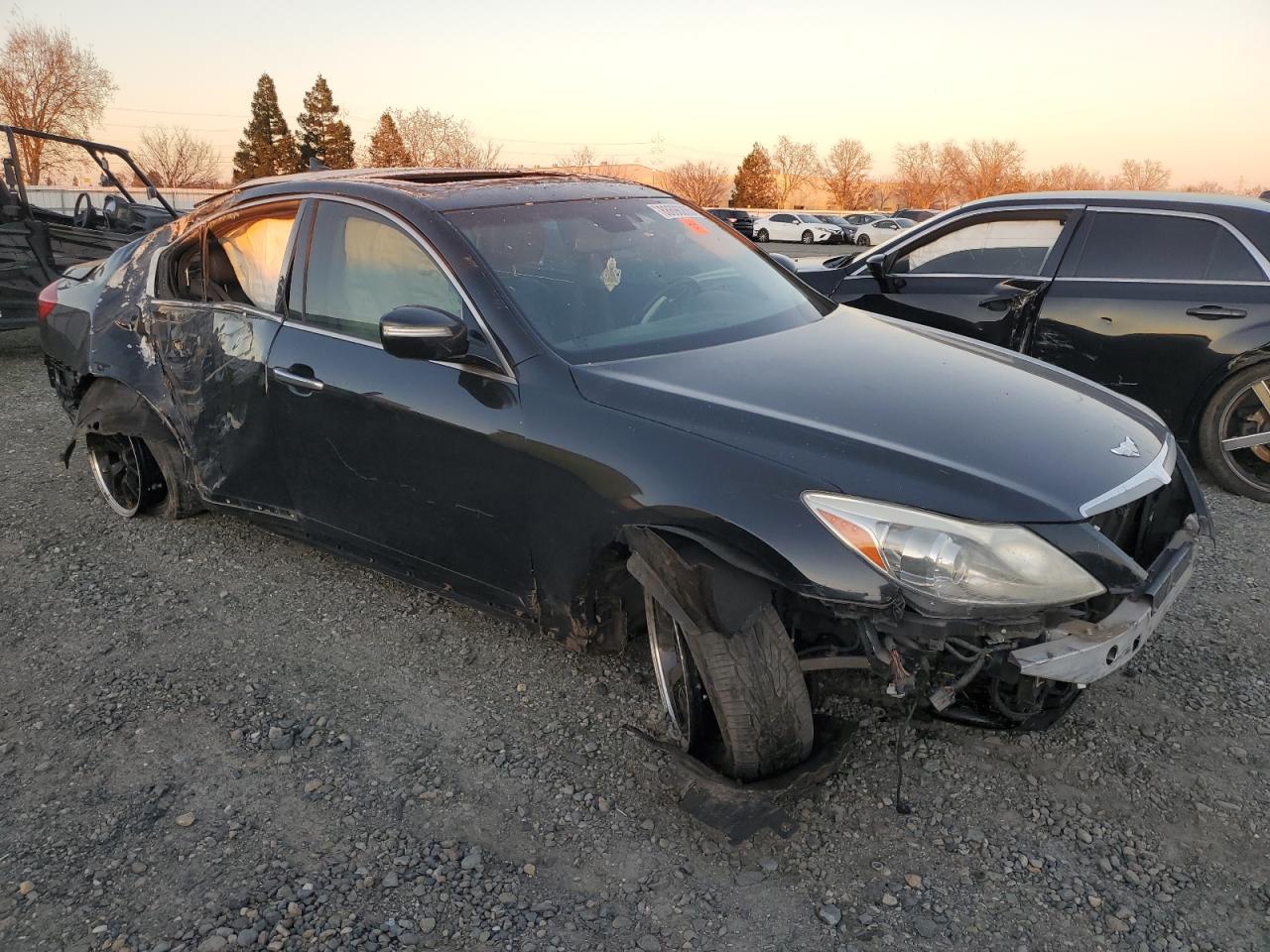 2012 Hyundai Genesis - Image 4