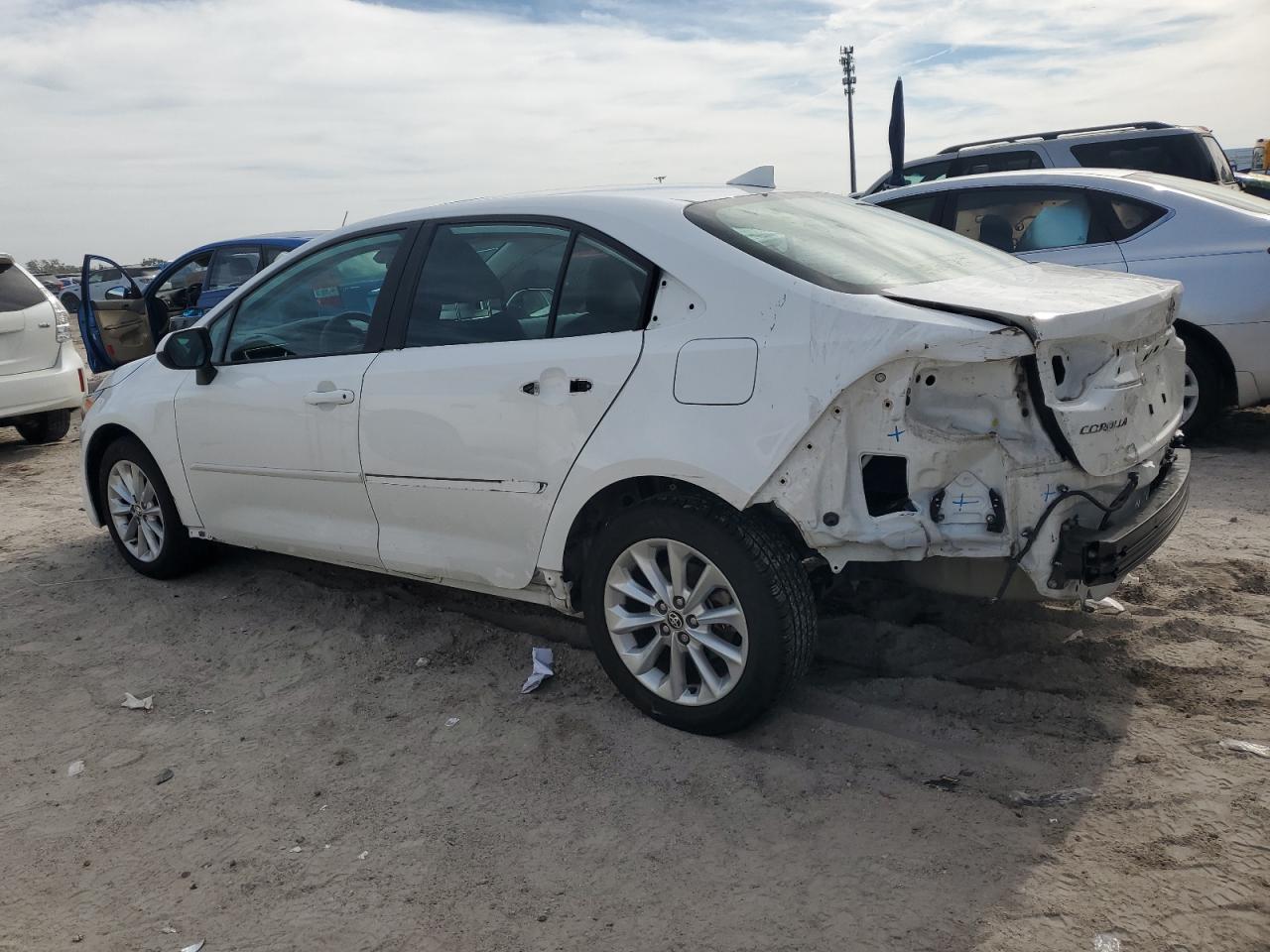 2020 Toyota Corolla - Image 2