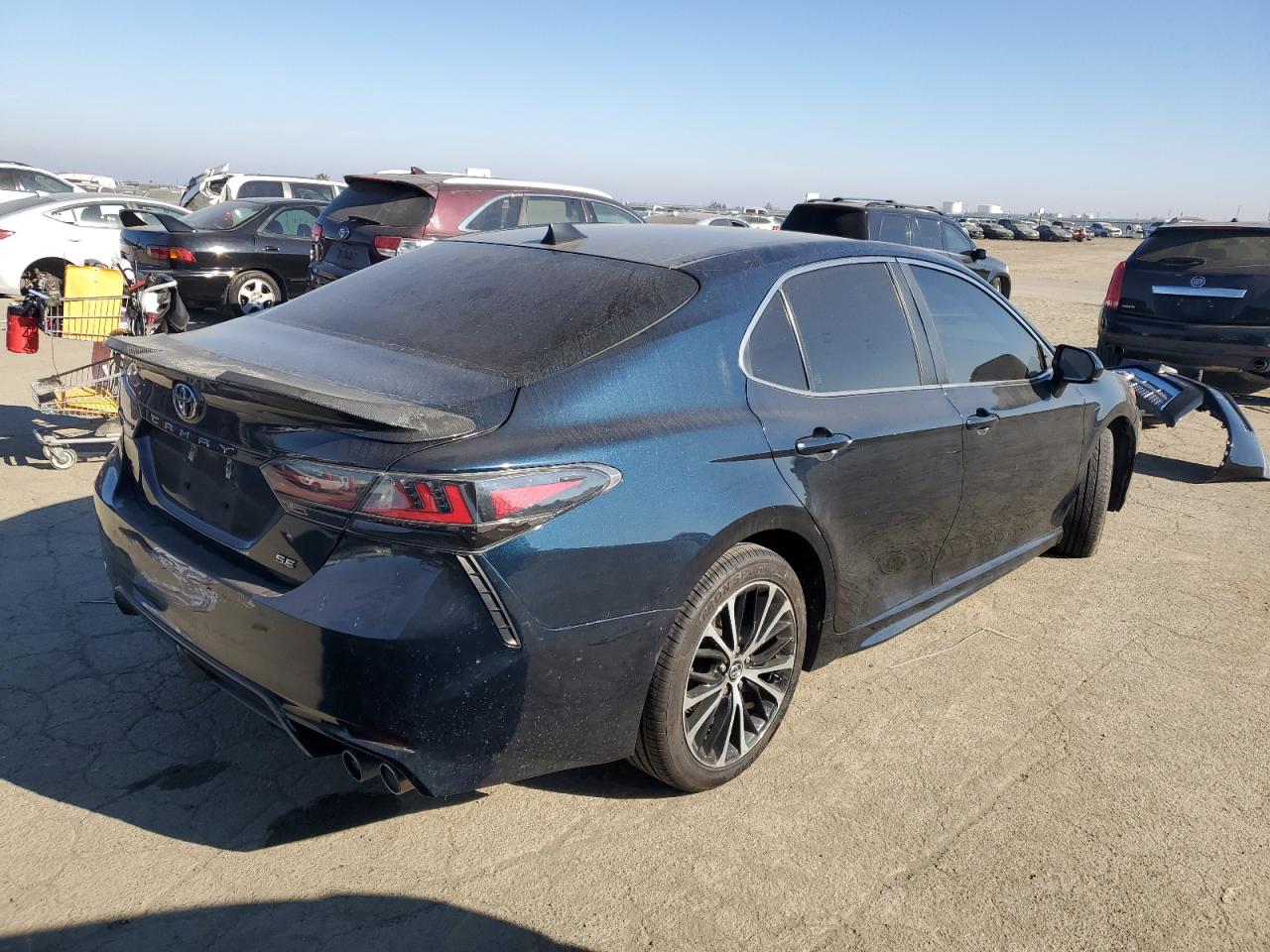 2018 Toyota Camry - Image 3