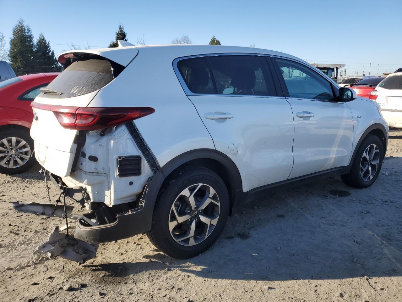 2022 Kia Sportage - Image 3