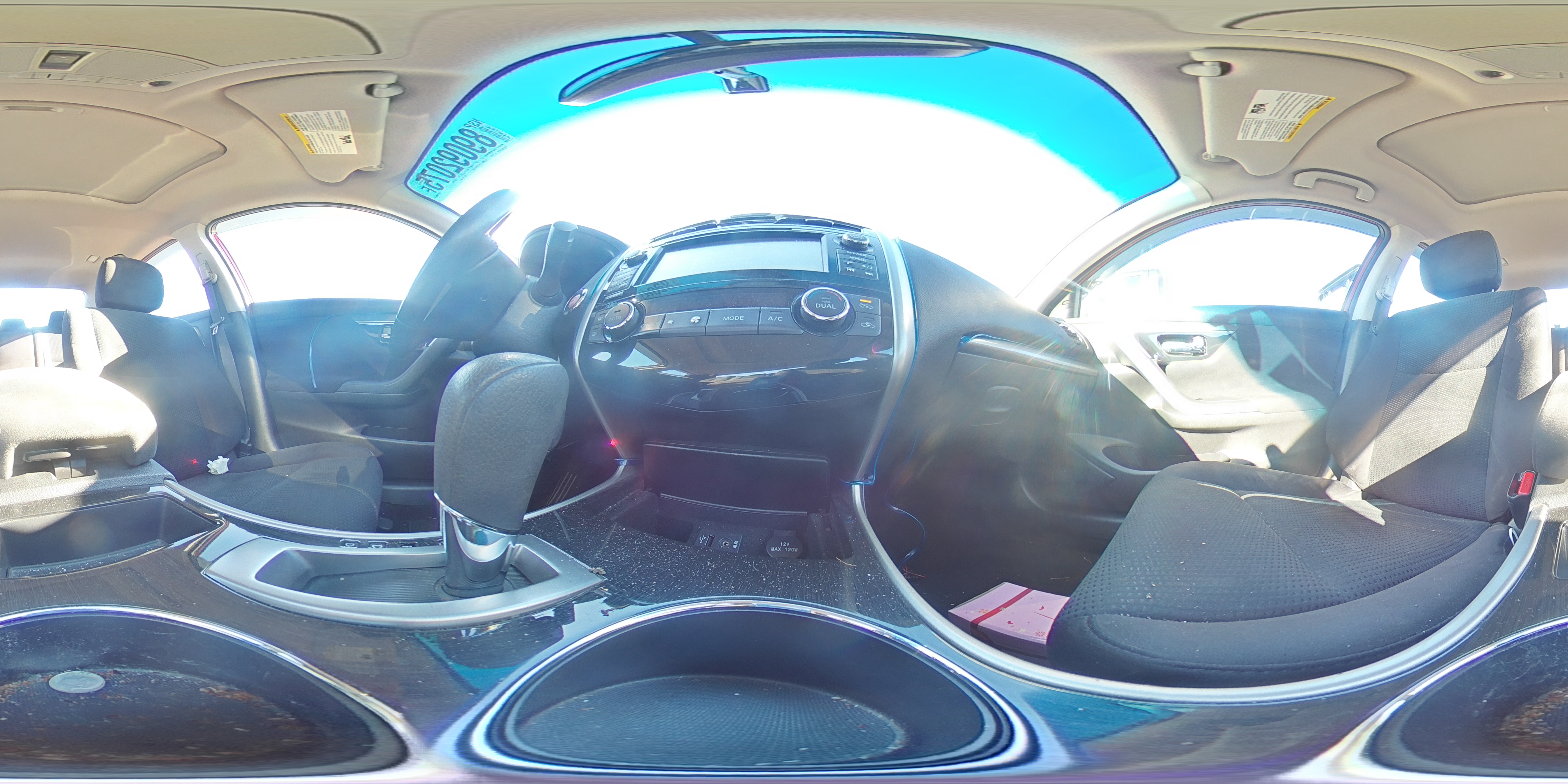 2014 Nissan Altima - Image 13