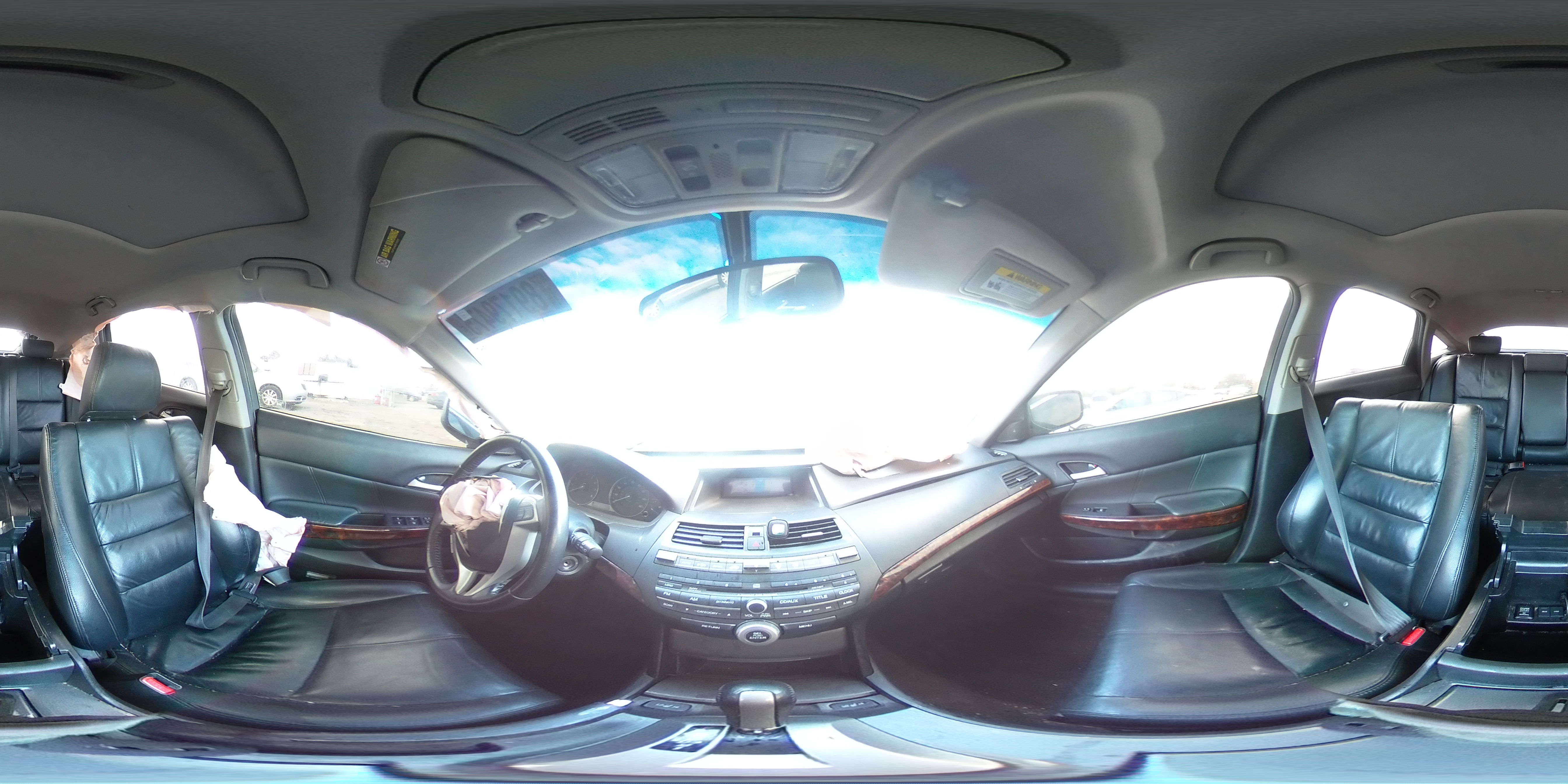 2010 Honda Accord - Image 13