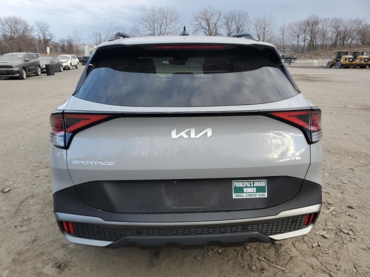 2024 Kia Sportage - Image 6