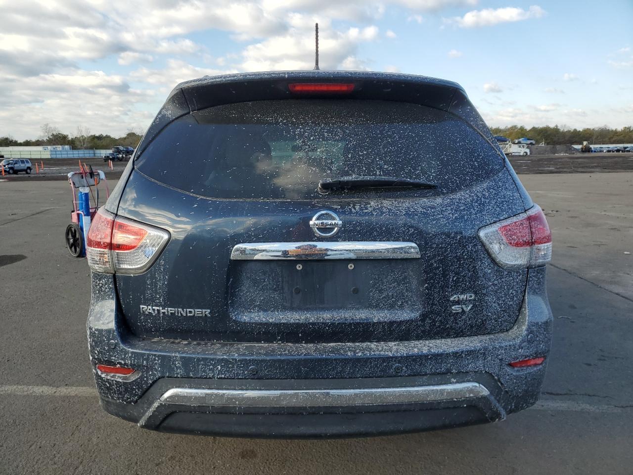 2014 Nissan Pathfinder - Image 6