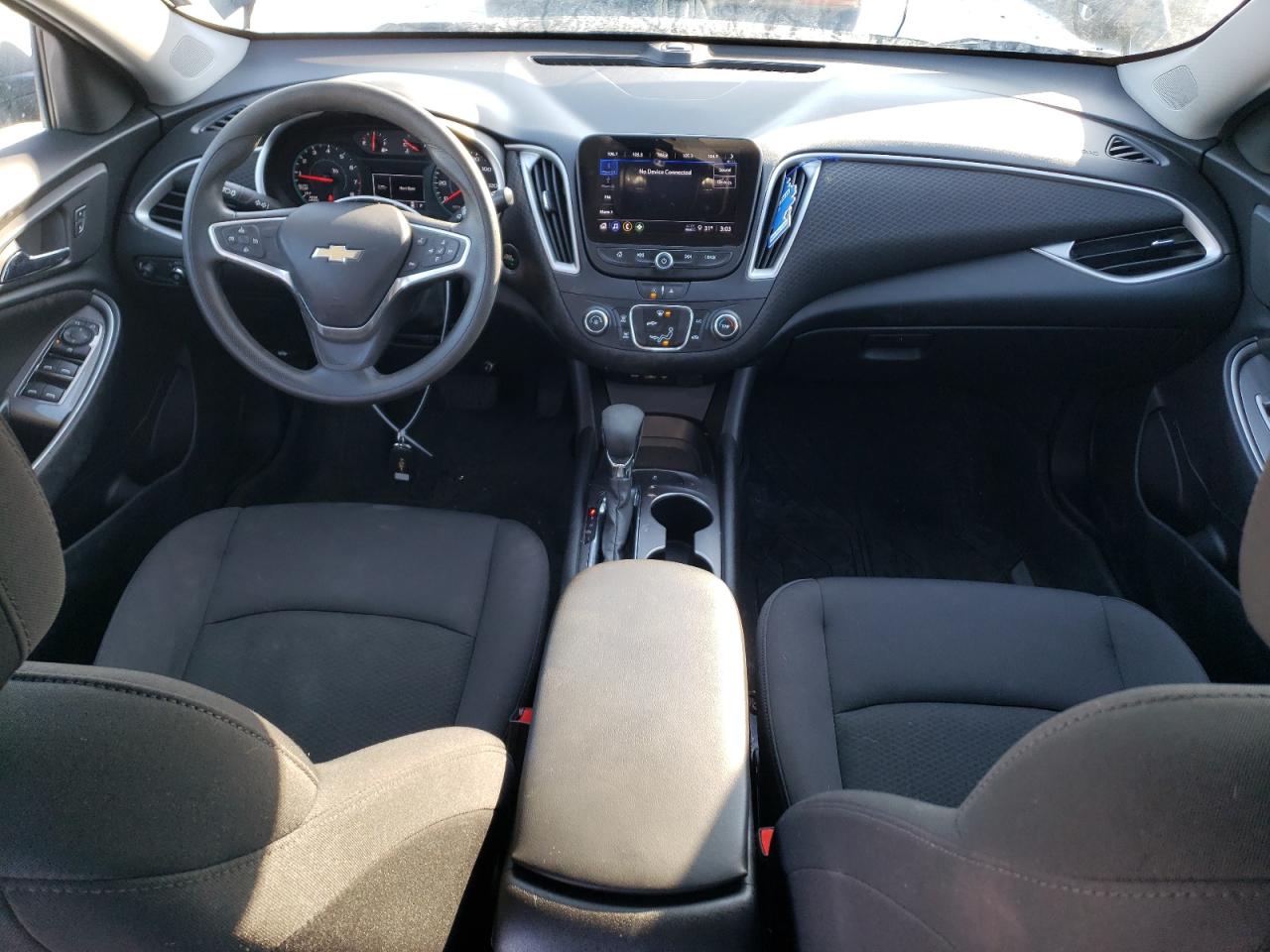 2022 Chevrolet Malibu - Image 8