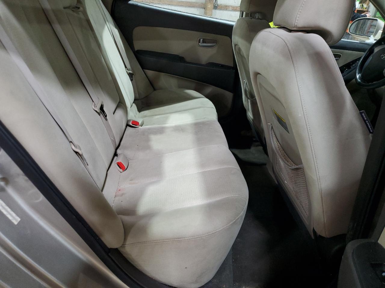 2008 Hyundai Elantra - Image 10