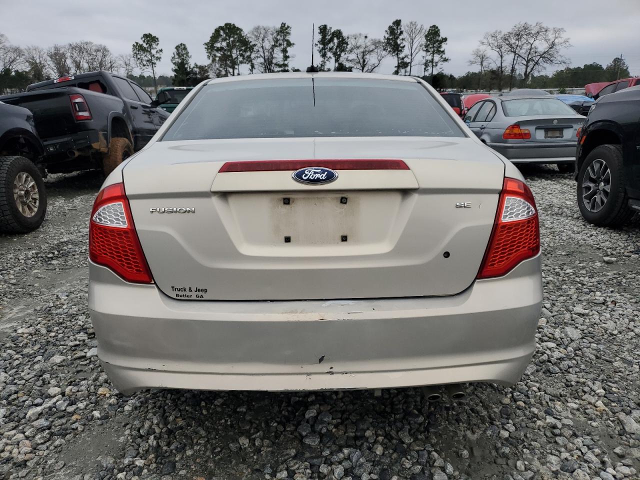 2010 Ford Fusion - Image 6